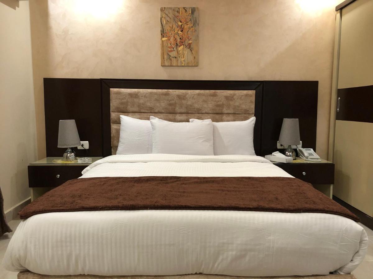 Jewel Dokki Hotel Giza Eksteriør billede